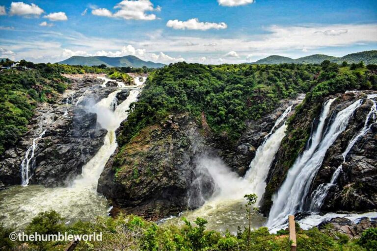 Best Waterfalls in India: Exploring Nature's Majestic Cascades Best Waterfalls in India