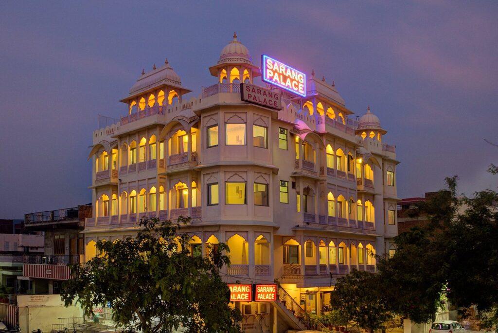 best hotel in jaipur For Stay - रुकने के लिए जयपुर में सबसे अच्छा होटल स्टैच्यू ऑफ यूनिटी के पास घूमने के लिए सर्वोत्तम स्थान