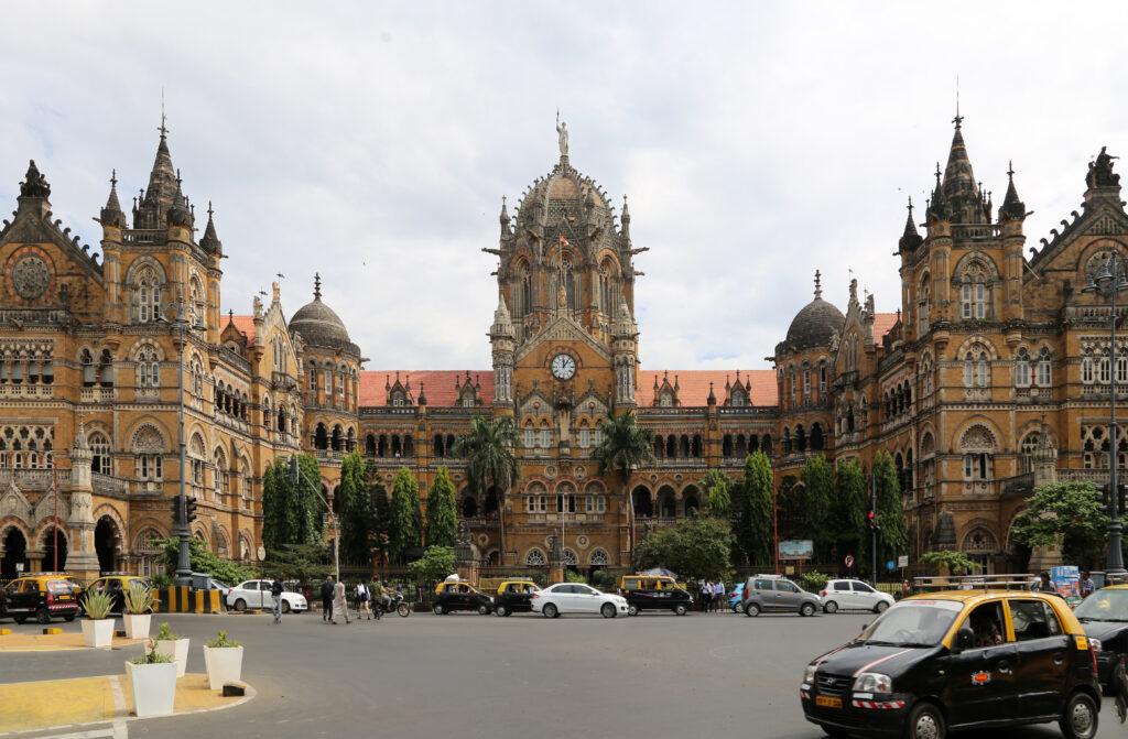 best places to visit in mumbai aatapi wonderland rides list