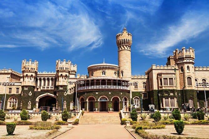 Bangalore Palace Entry Fee,Timing,Tickit ,history Bangalore Palace