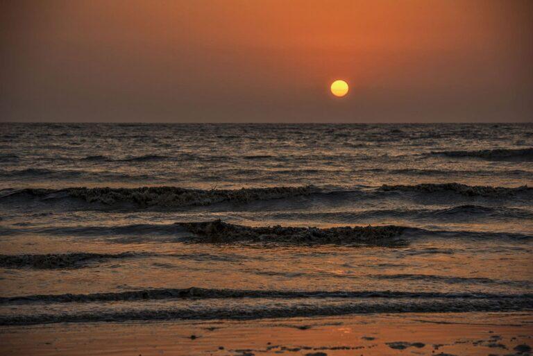 Tithal Beach : Location- Best Time To Visit - Entry Fees - Timing- Valsad Tithal Beach