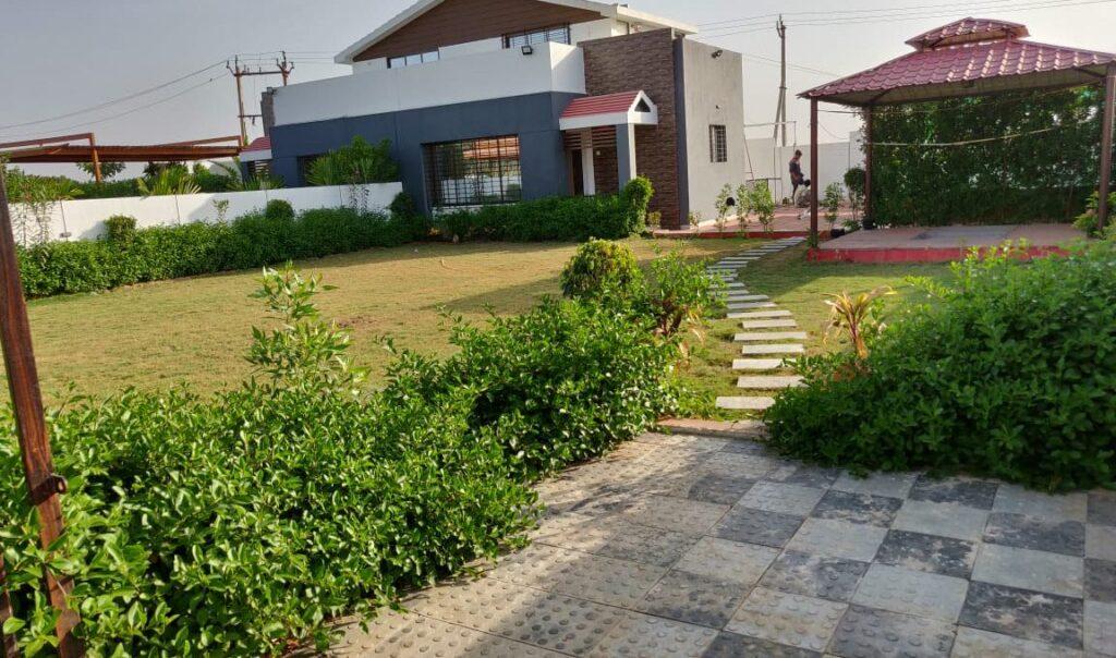 Best Farmhouse In Surat (For Rent) Farmhouse